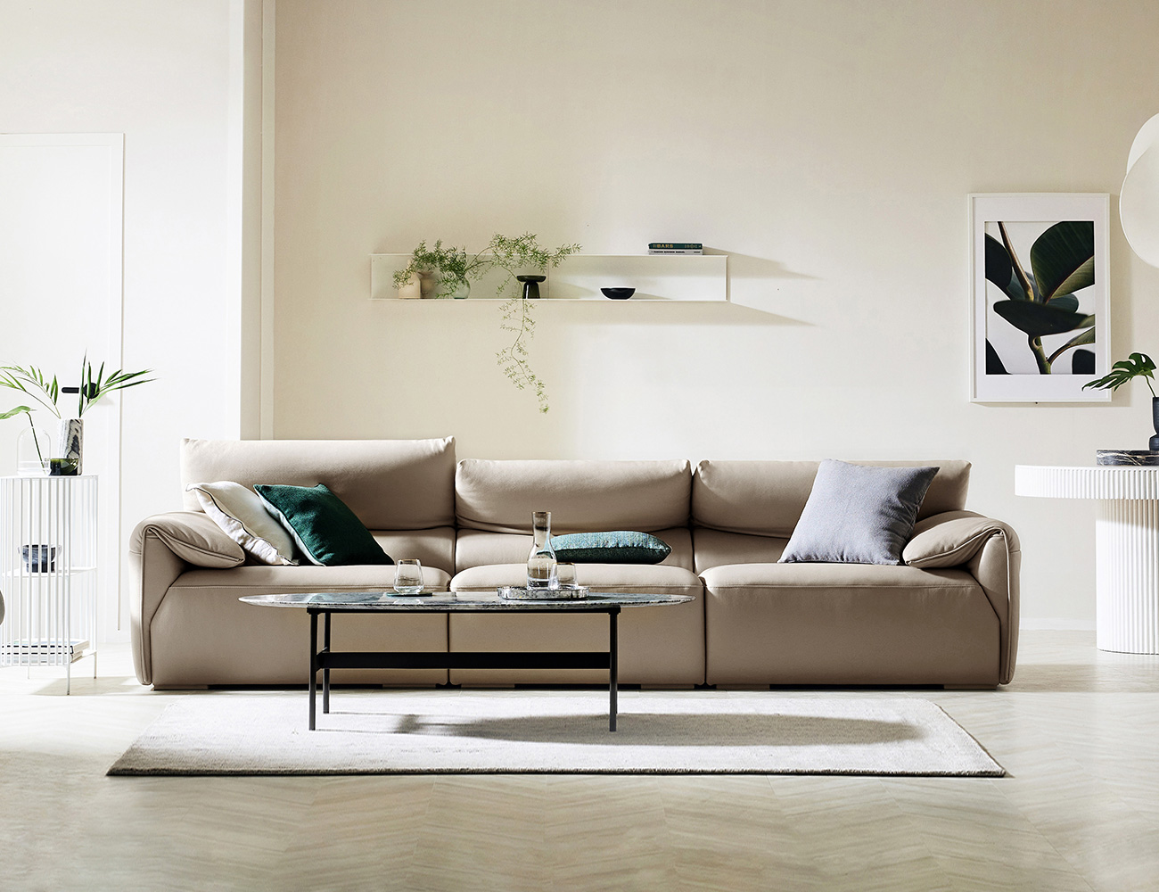 Bộ sofa da bò Ý trong phòng khách sang trọng